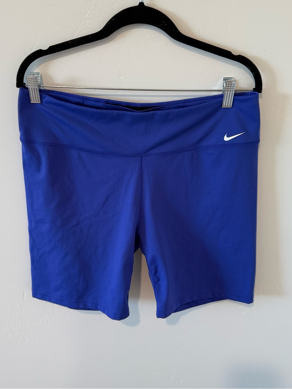 Nike Women's Blue Athletic Bike Shorts XL 7in inseam Workout Running Exercise
